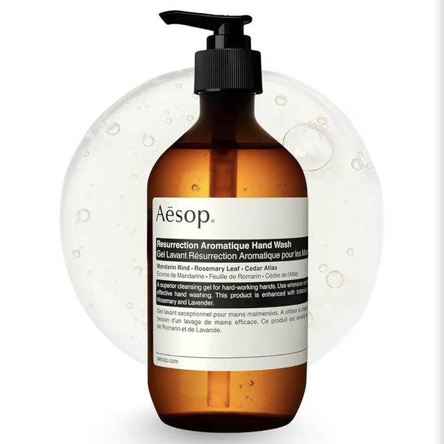 Aesop Resurrection Aromatique Hydrating Hand Wash | Gentle Non-Drying Hand Soap with Mandarin Rind, Rosemary, & Lavender | Moisturizing Kitchen & Bathroom Soap | 16.9 oz