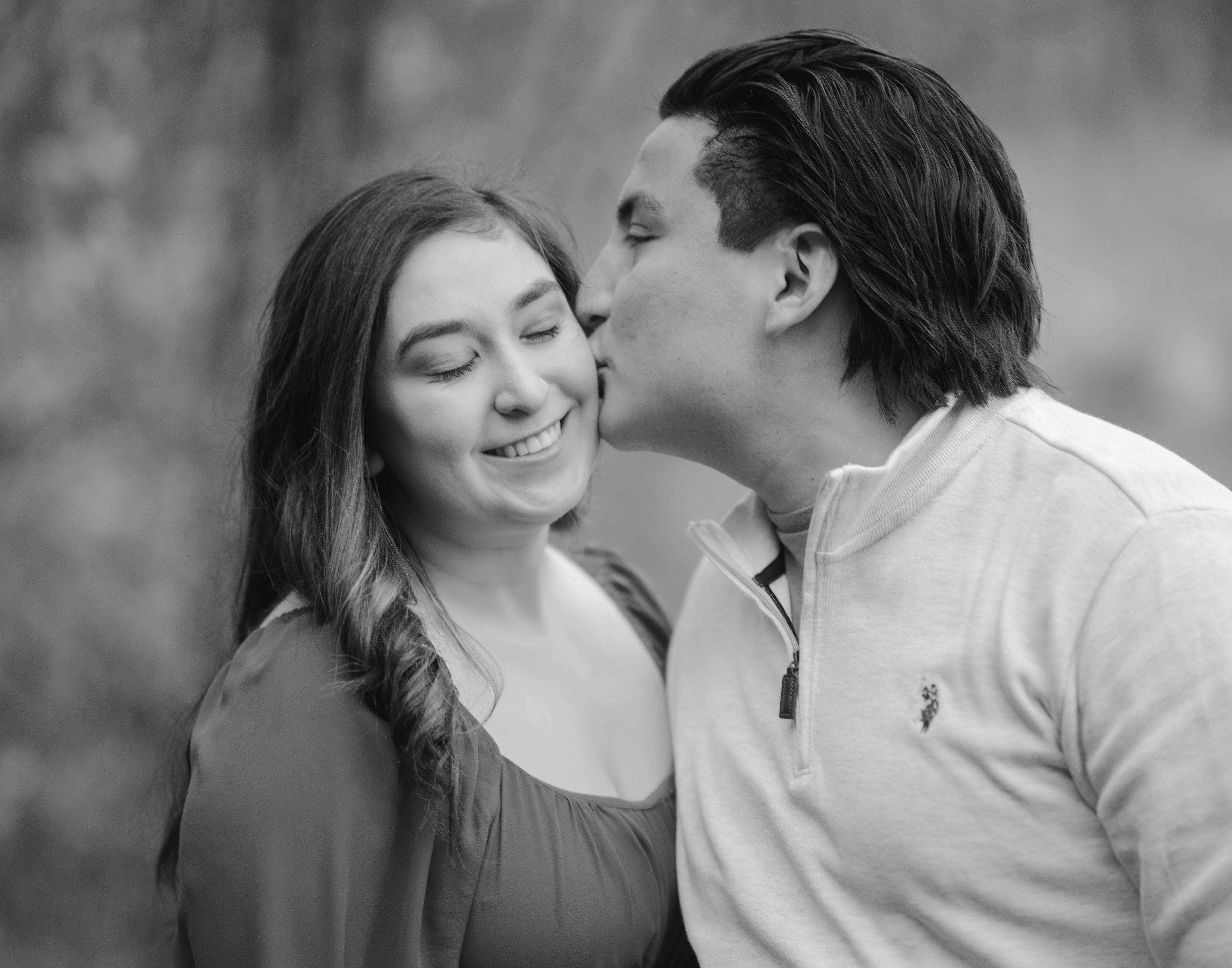 The Wedding Website of Lia Villalobos and Josue Lopez