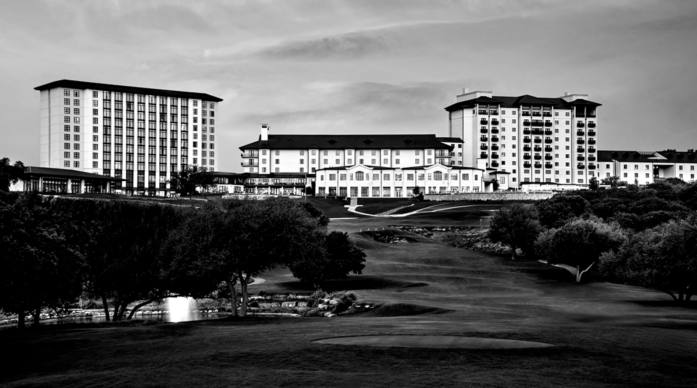 The Wedding Website of Emily Moss and Kevin Brooke