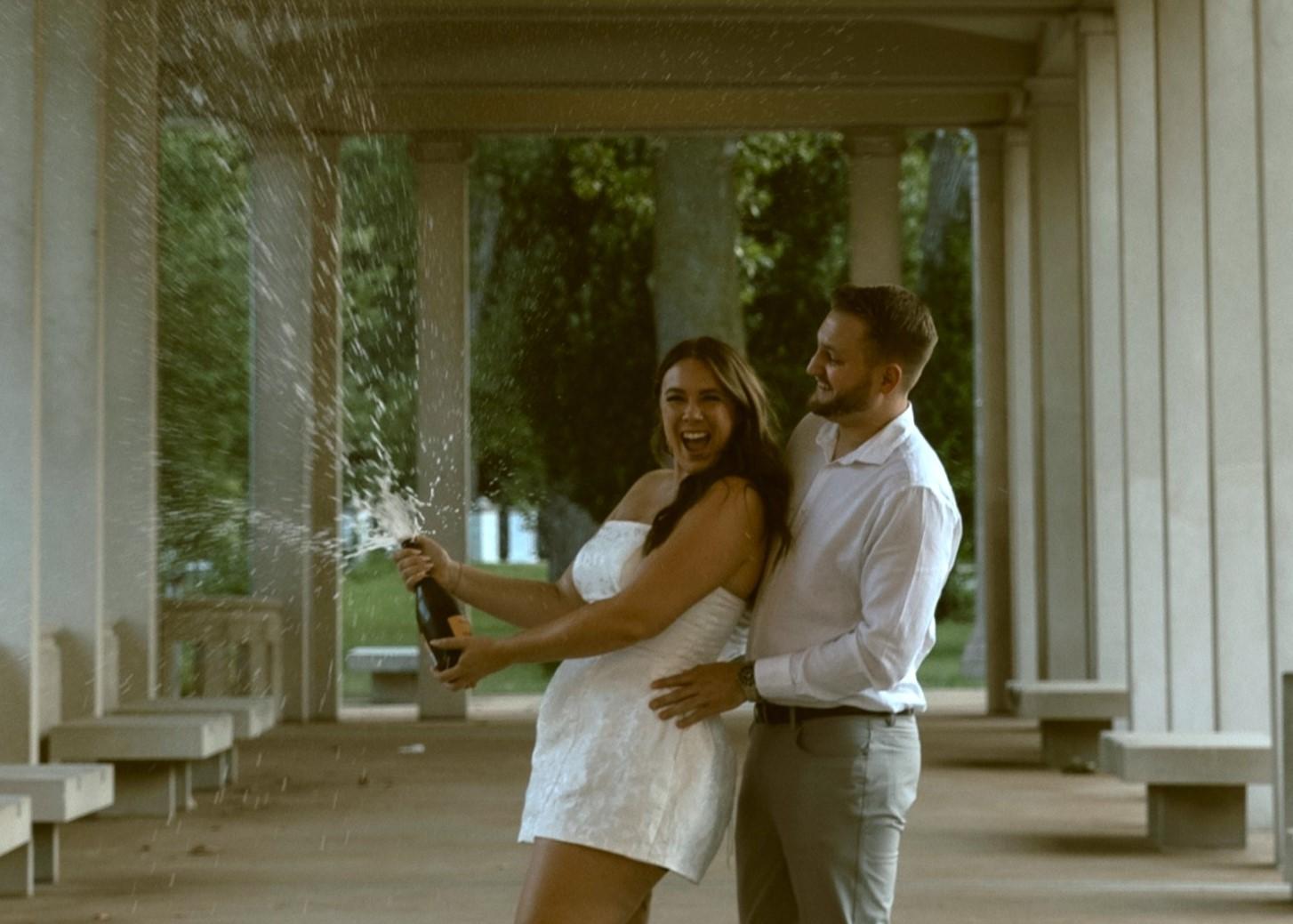 The Wedding Website of Jacqueline Gross and Joseph Mundschenk