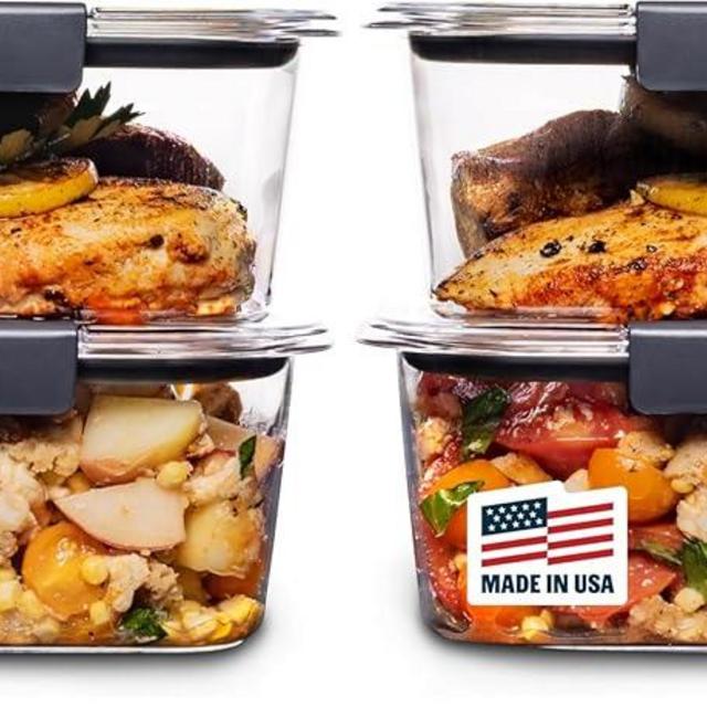 Rubbermaid Brilliance BPA-Free Food Storage Containers, Medium Deep, 4.7 Cup, Airtight & Leak-Proof, Microwave & Dishwasher Safe (Pack of 4)