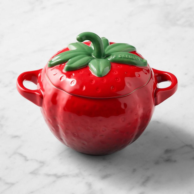 Le Creuset Mini Fruit Cocotte, Strawberry