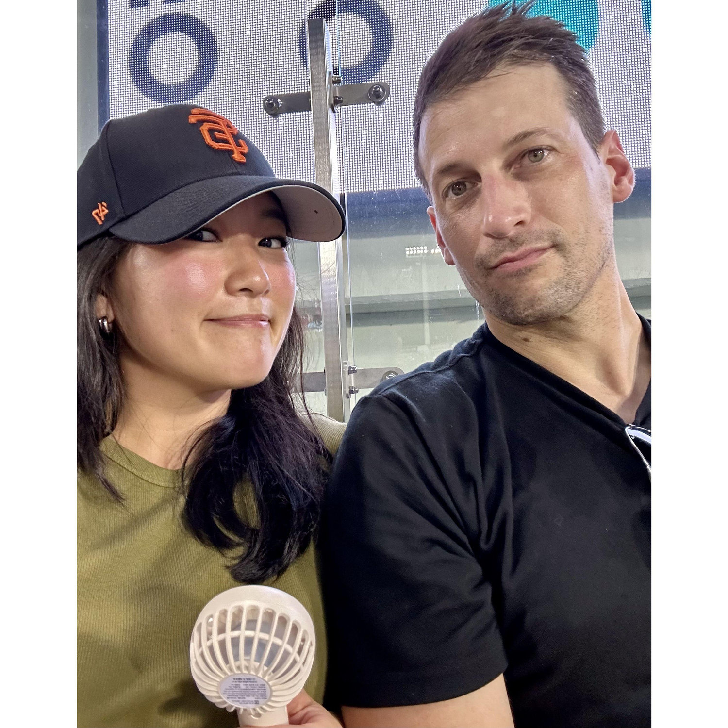 93 degree + high humidity weather but could not pass up a chance to go see a Korean baseball game.