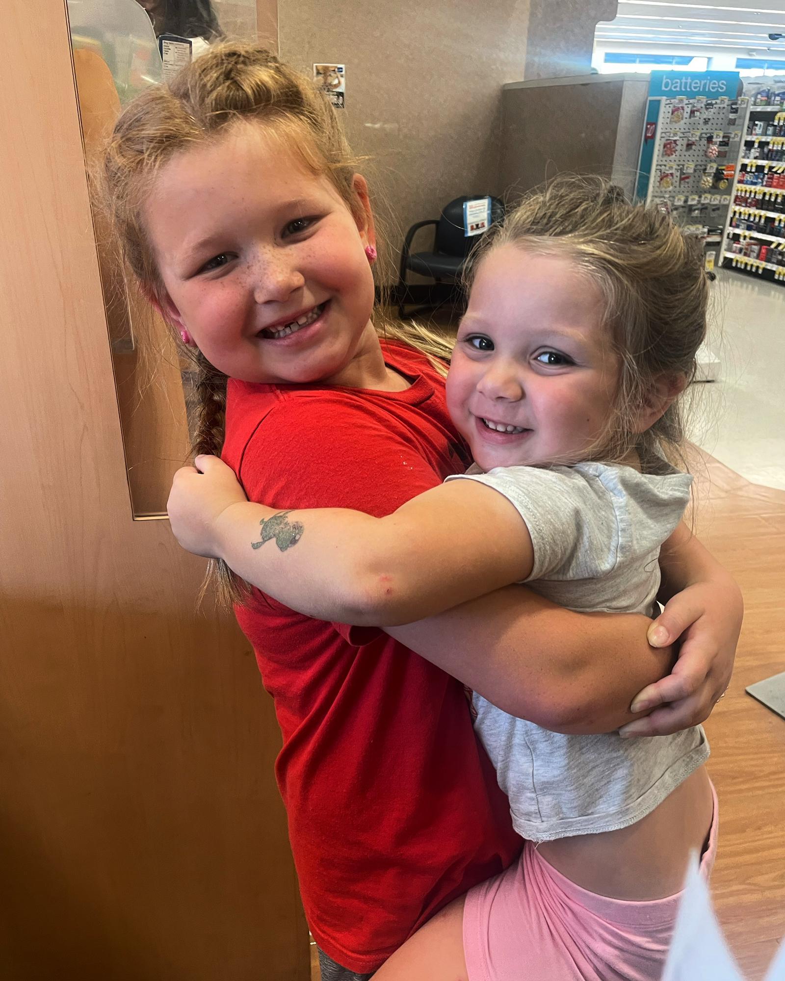 These girls love each other so much!