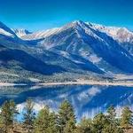 Twin Lakes Resort