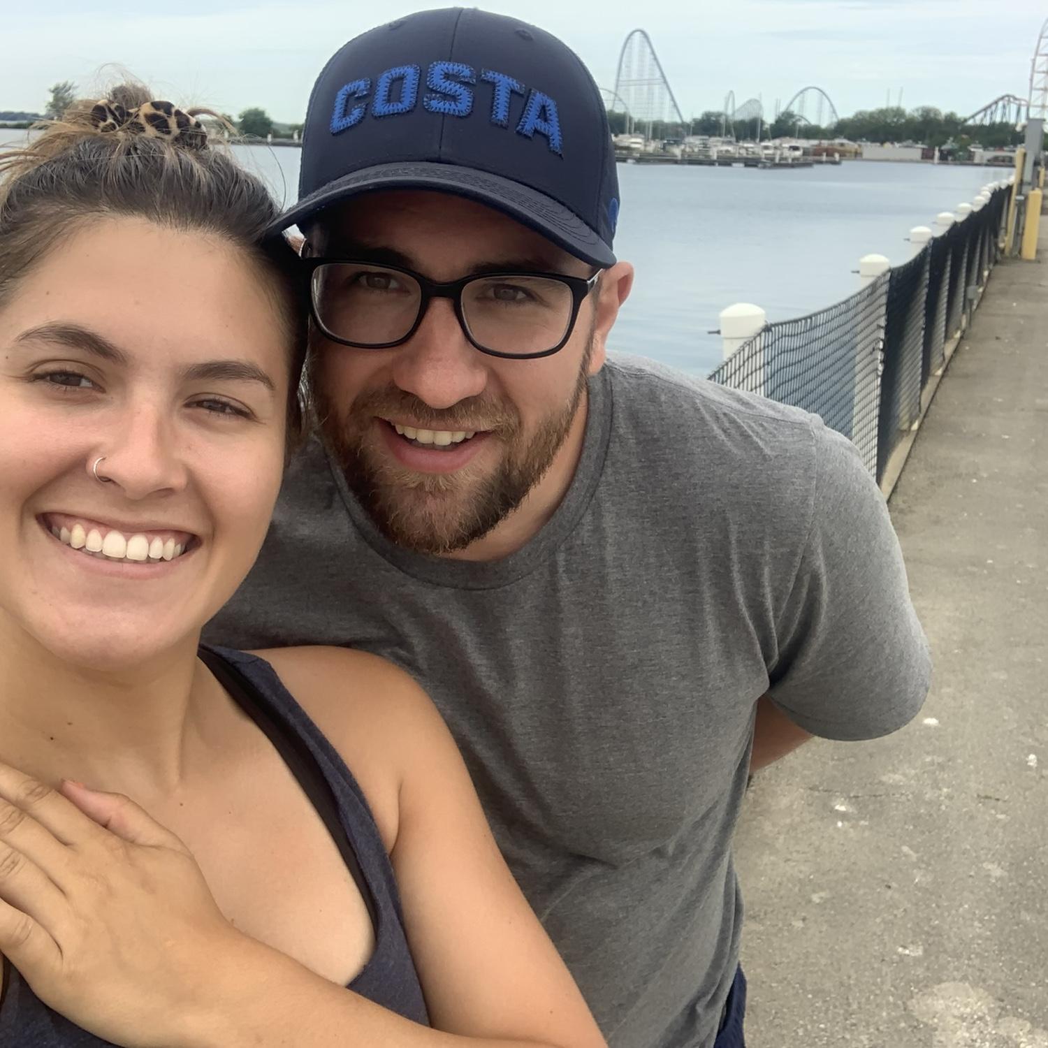 Once the world started opening back up again, the two thought it would be fun to take a cross-country road trip together! They spent 1 month living out of Scott's Jeep Renegade. This is Cedar Point.