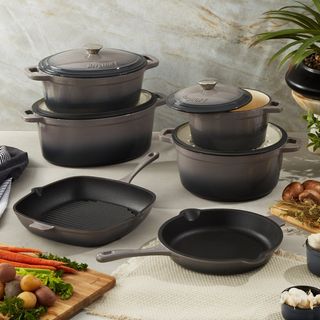 Neo 10-Piece Cast Iron Cookware Set
