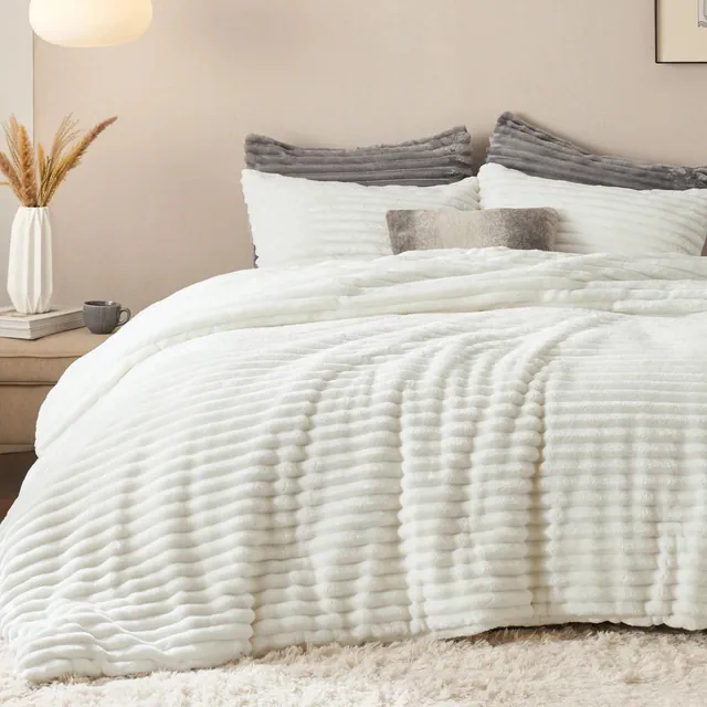 Fluffy Comforter Set Super Soft Faux Fur Bed SetWinter Warm Plush Fleece Bedding Sets Cream White Queen