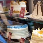 A sweet bite at Holt’s Bakery
