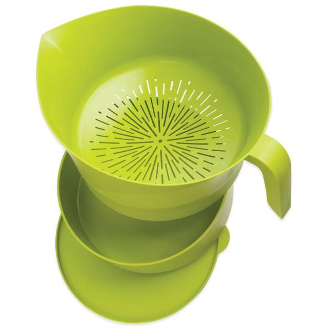 Easy Greasy™ Heat-Resistant Strainer