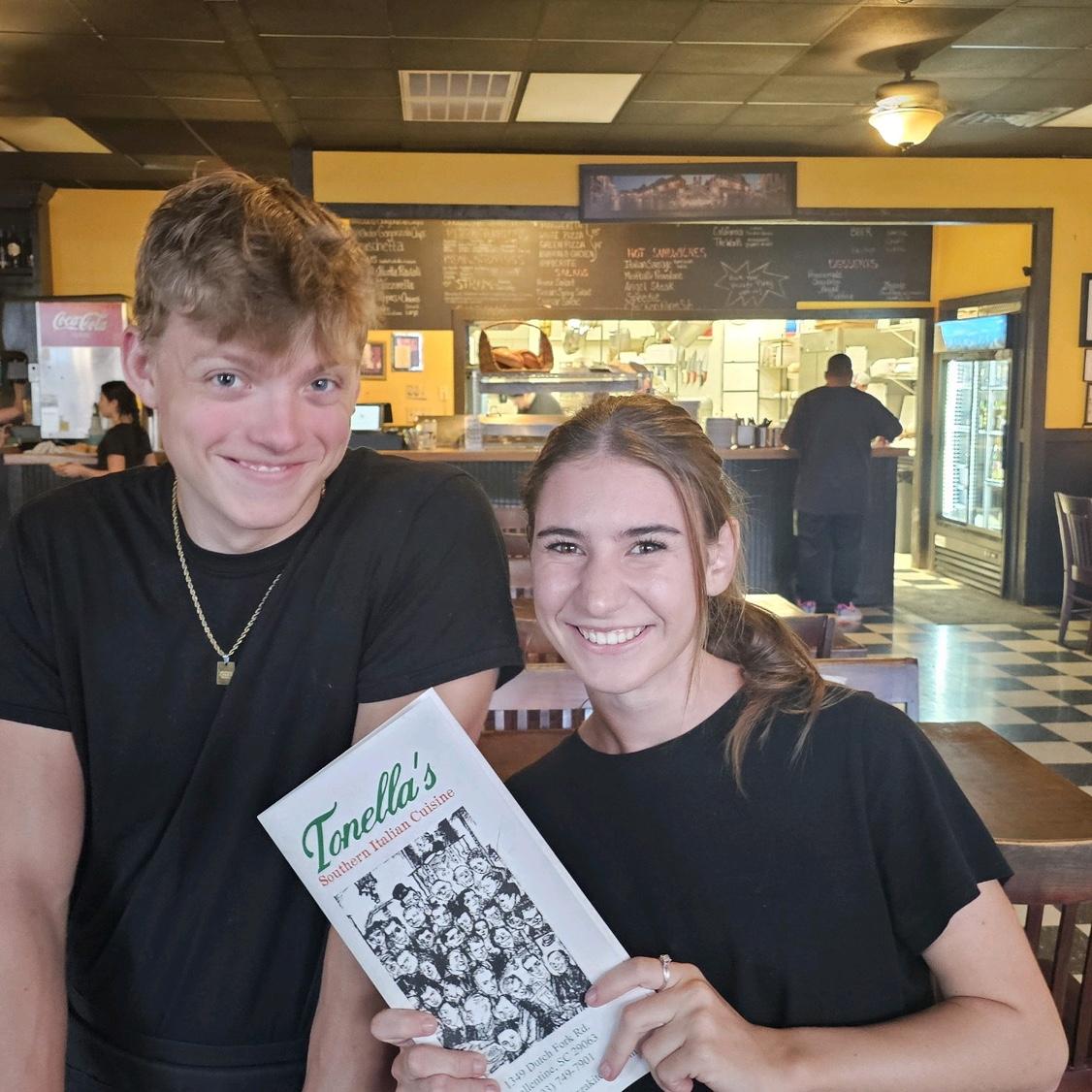 Working together at Tonellas