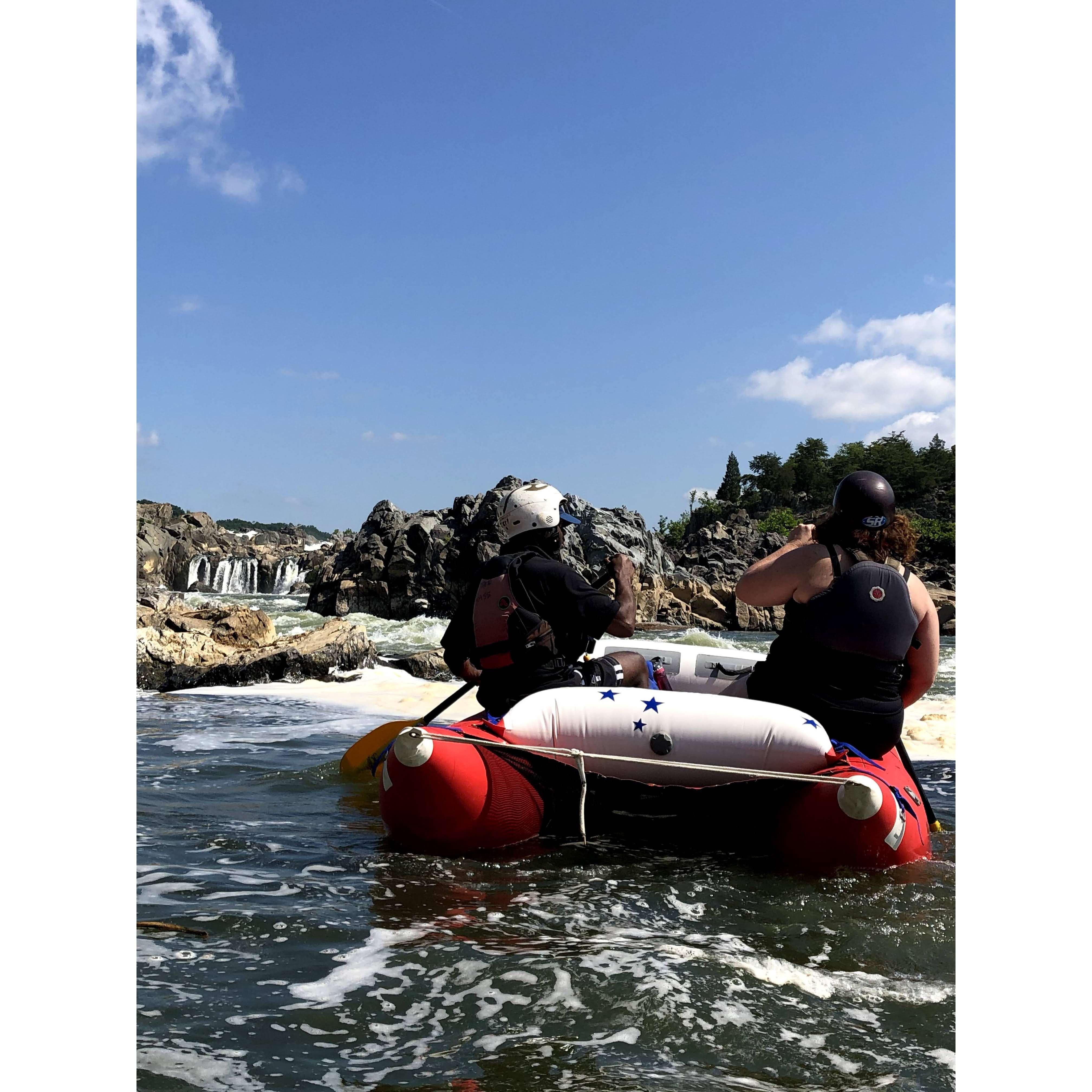 Borrowing Jen's boat to raft at Great Falls. We put in below it... in case there was any doubt, we're not crazy enough to raft the falls.