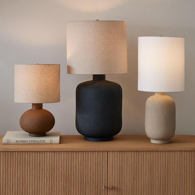 Combed Ceramic Table Lamp