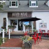 Autumn Nomad Cafe