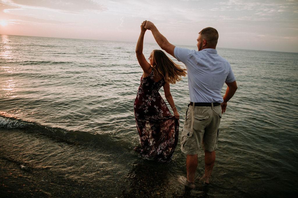 The Wedding Website of Jamie Dykstra and Keaton Leszek