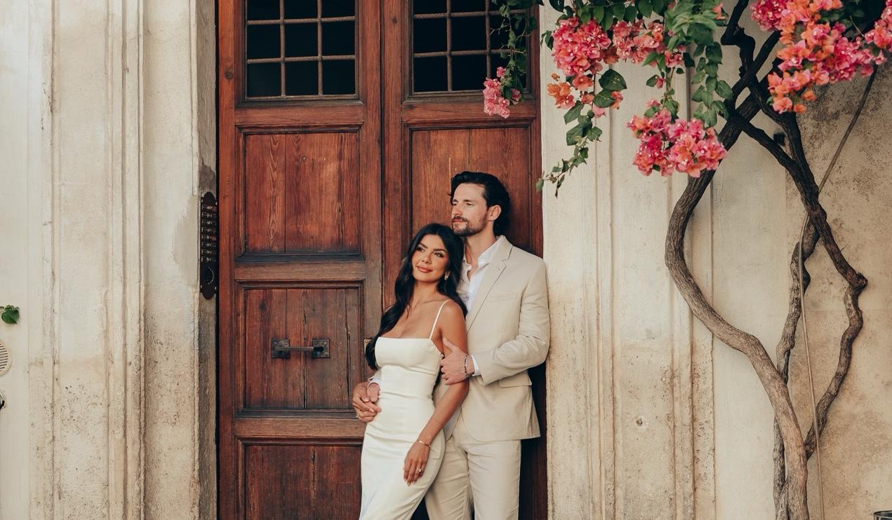 The Wedding Website of CeCelia Barnes and Mitchell Thompson