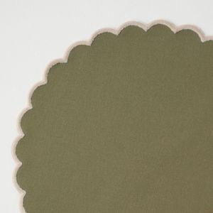 Green Scalloped Placemats (Set of Four)