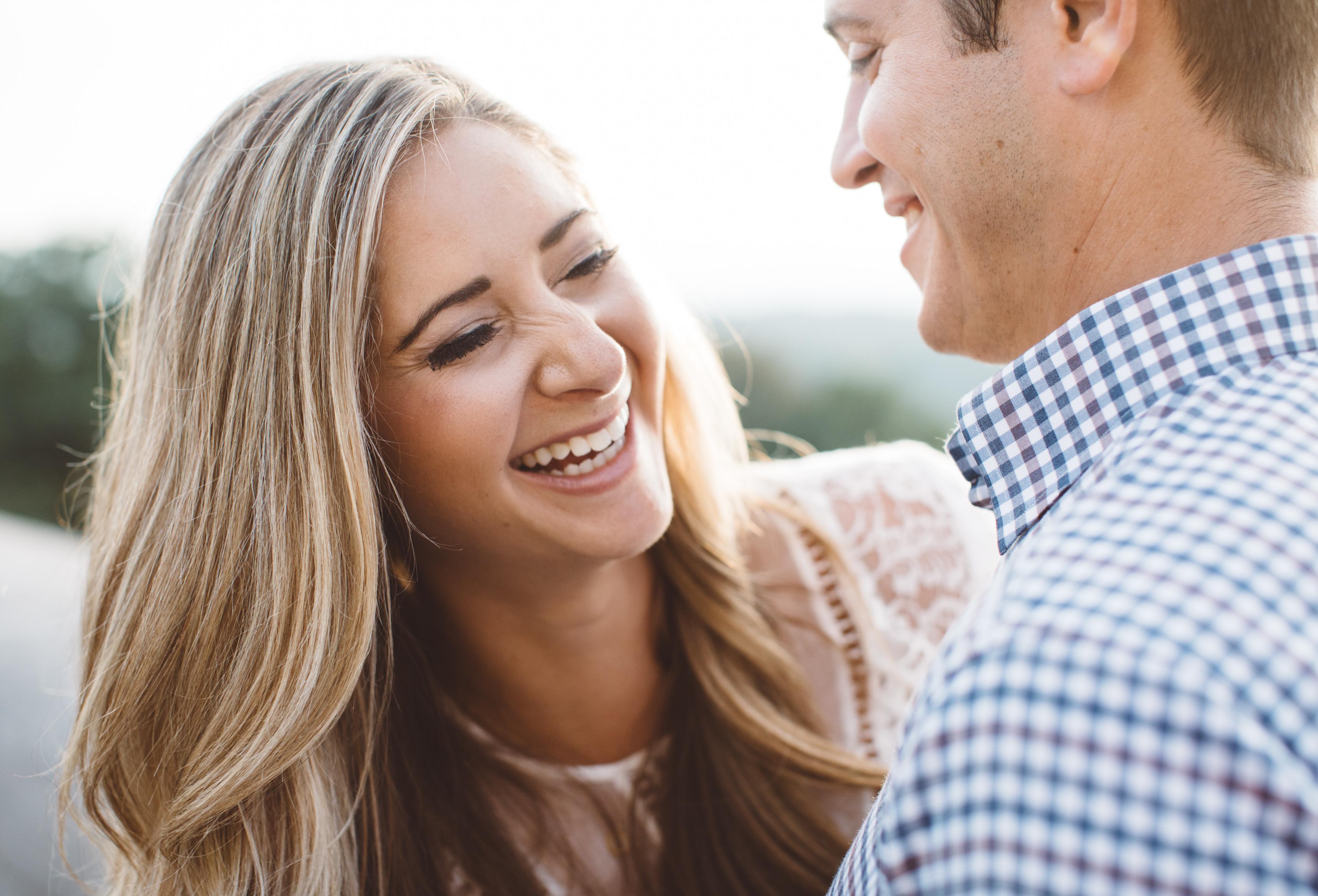 The Wedding Website of Stephanie Hahn and Andrew Bennett