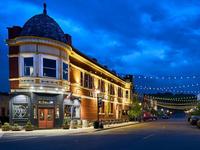 Lodi Tap House - Utica