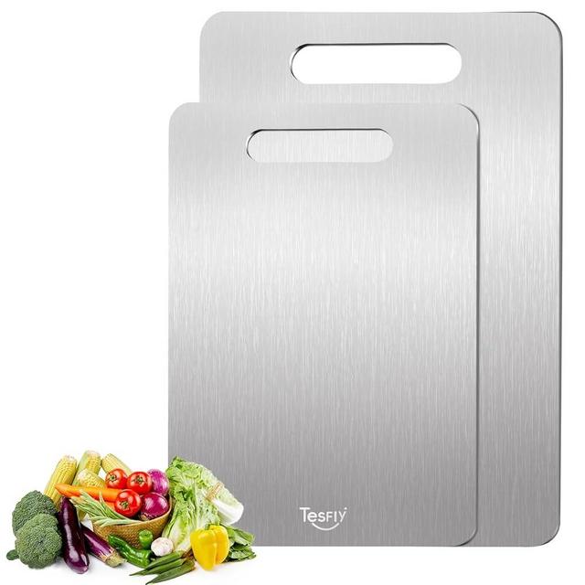 New Titanium Cutting Board-100% Pure Titanium Cutting Boards For Kitche,Easy to clean,Double-sided food-grade Titanium Cutting Board For Cutting Meats, Fruits And Vegetables(M+L)