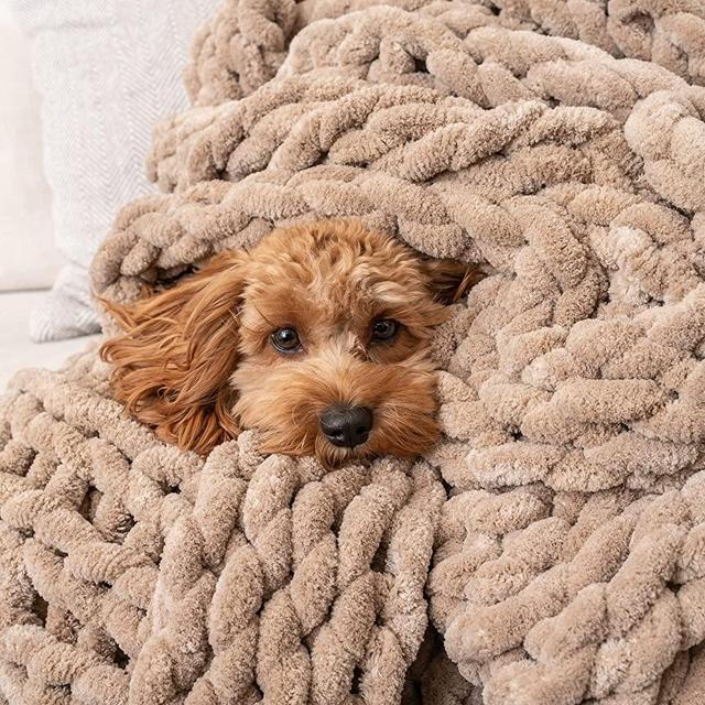 SAMIAH LUXE Chunky Knit Blanket 50x60 Sandstone - Light Brown Luxury Chenille 6lbs Blanket for Farmhouse Decor; Boho Throw Blanket for Fall Decor; Tight Braided Thick Cable Knit Throw for Sofa or Bed