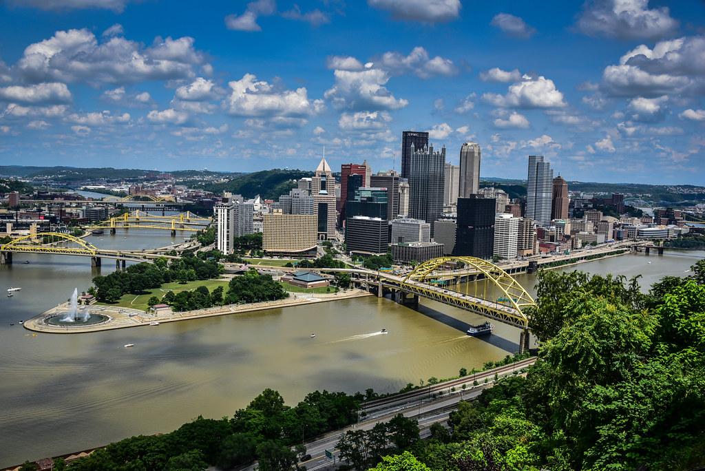 The Wedding Website of Lindsay Stamp and Katie Fischer