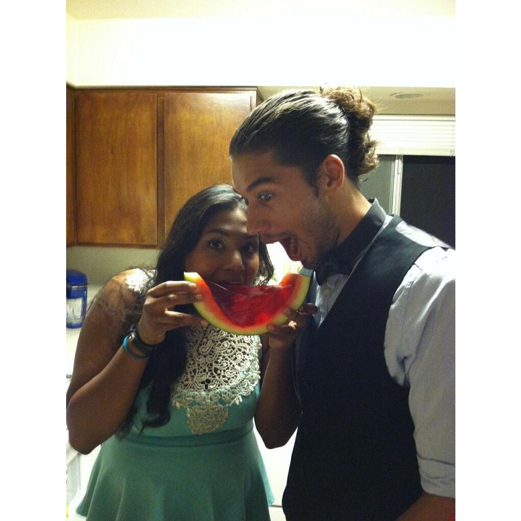 She fell for his man bun and bartending skills