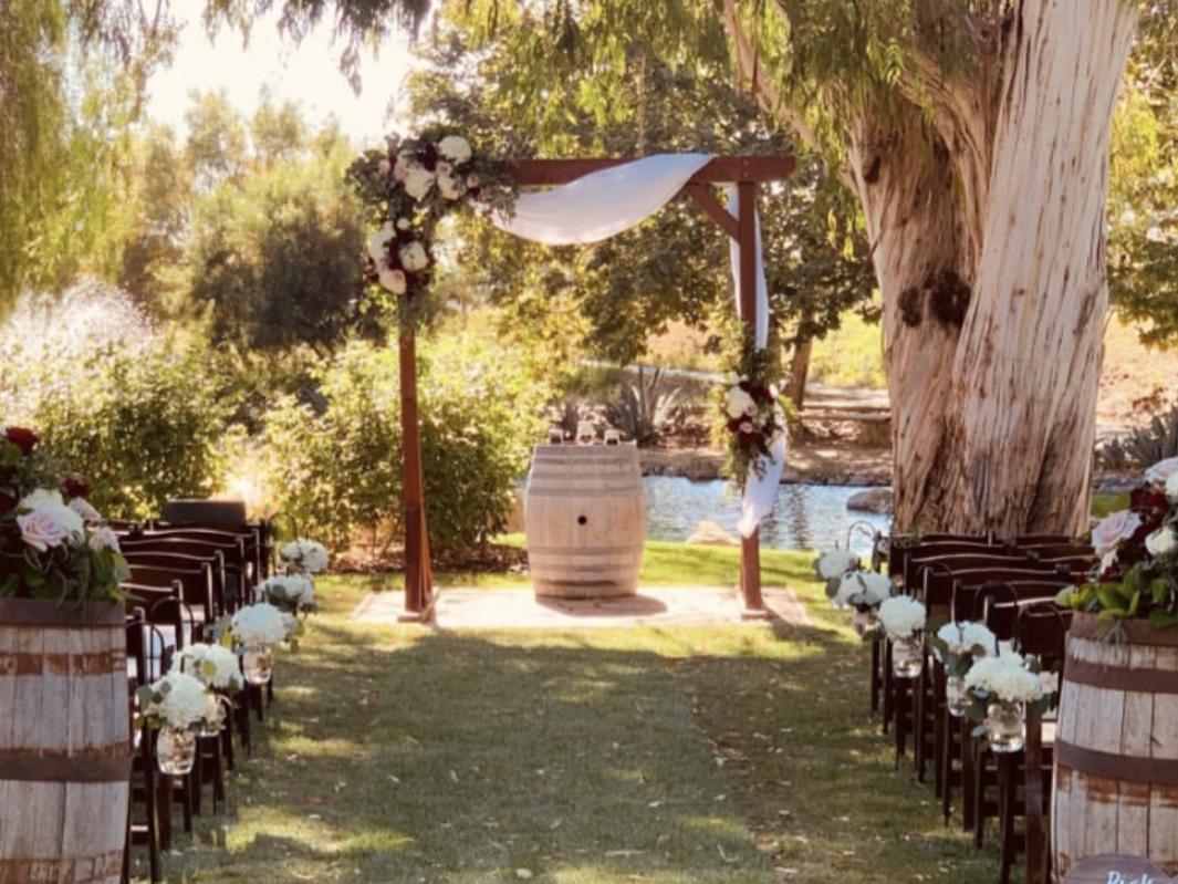 The Wedding Website of Kayla Lyness and Austin Lyness