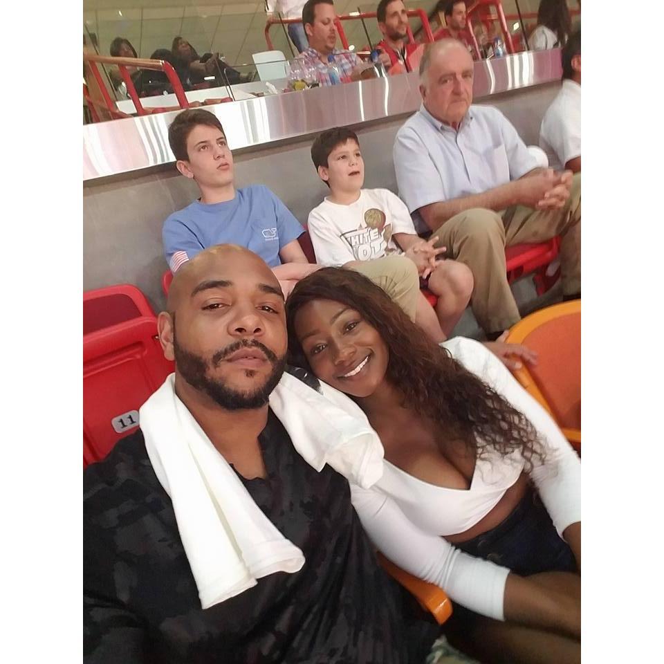 Catching the Lakers vs Miami Heat game in Miami the night Shaq's jersey was retired