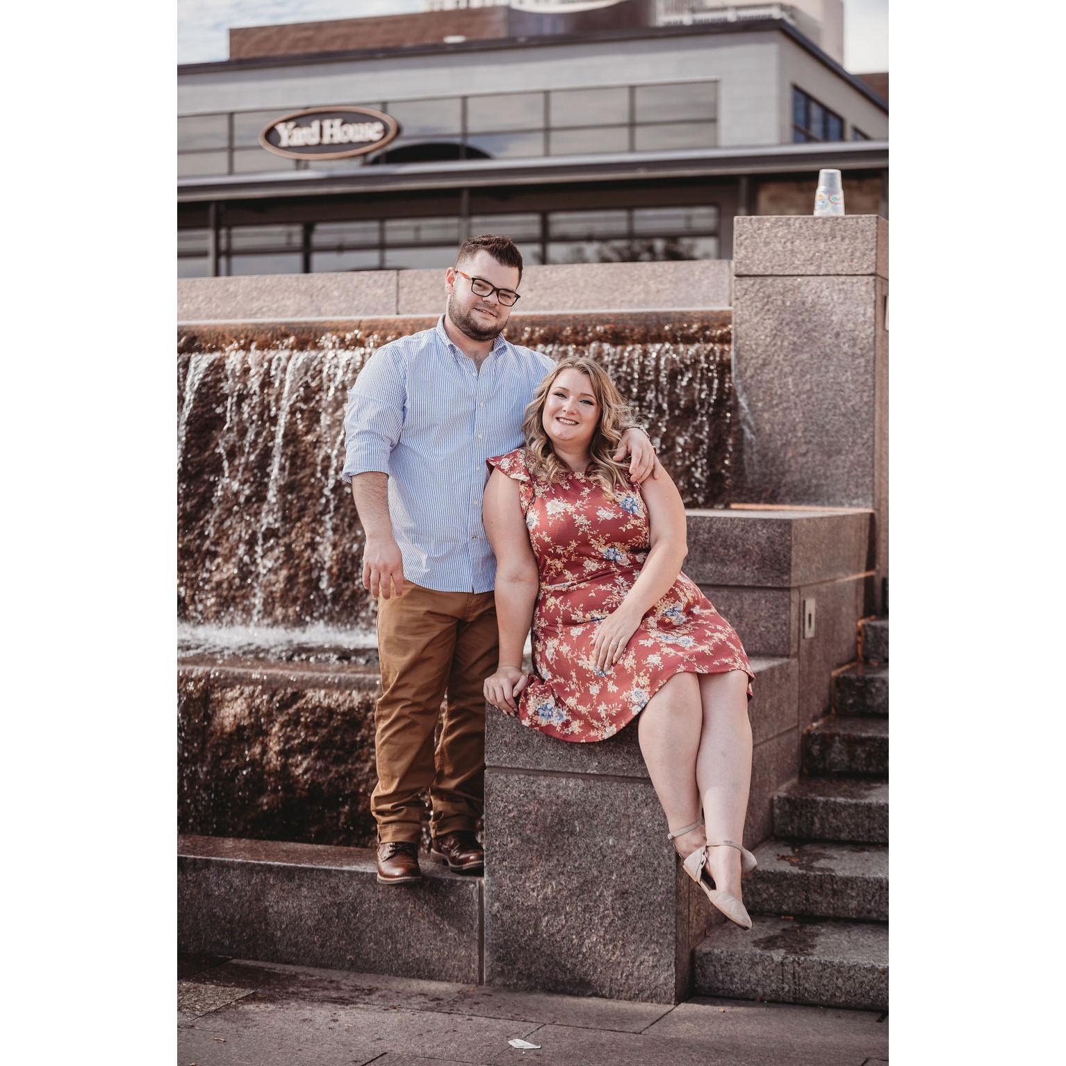 2019 Engagement Photos ♥ Smale Park (Where he proposed!)