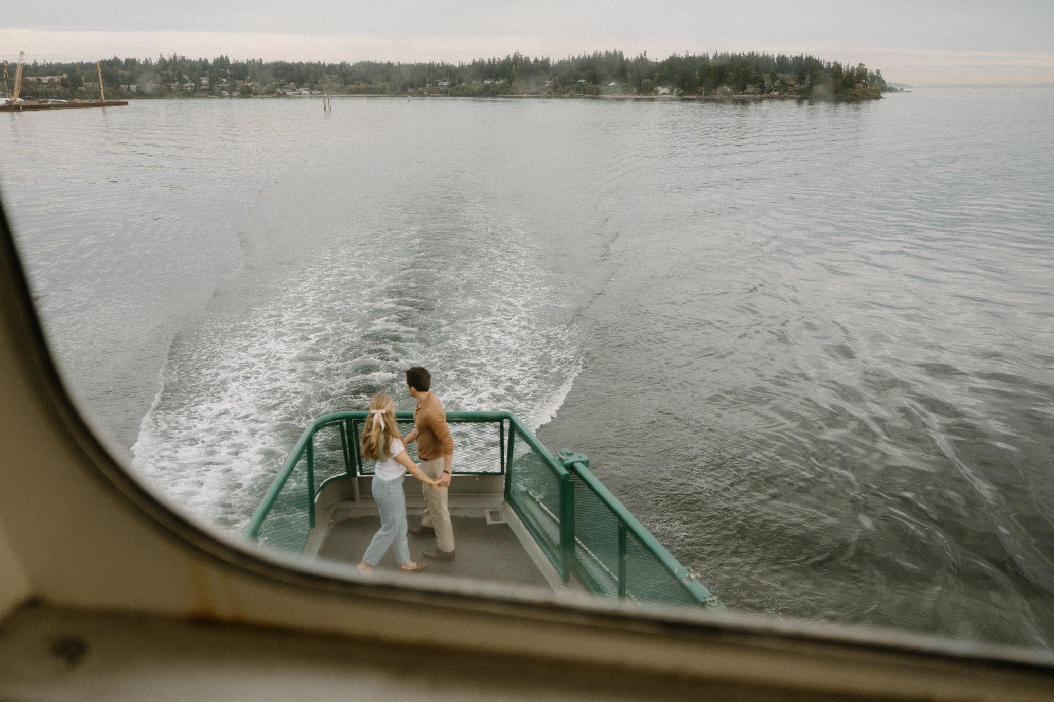 The Wedding Website of Amanda Hoyer and Zachary Mills