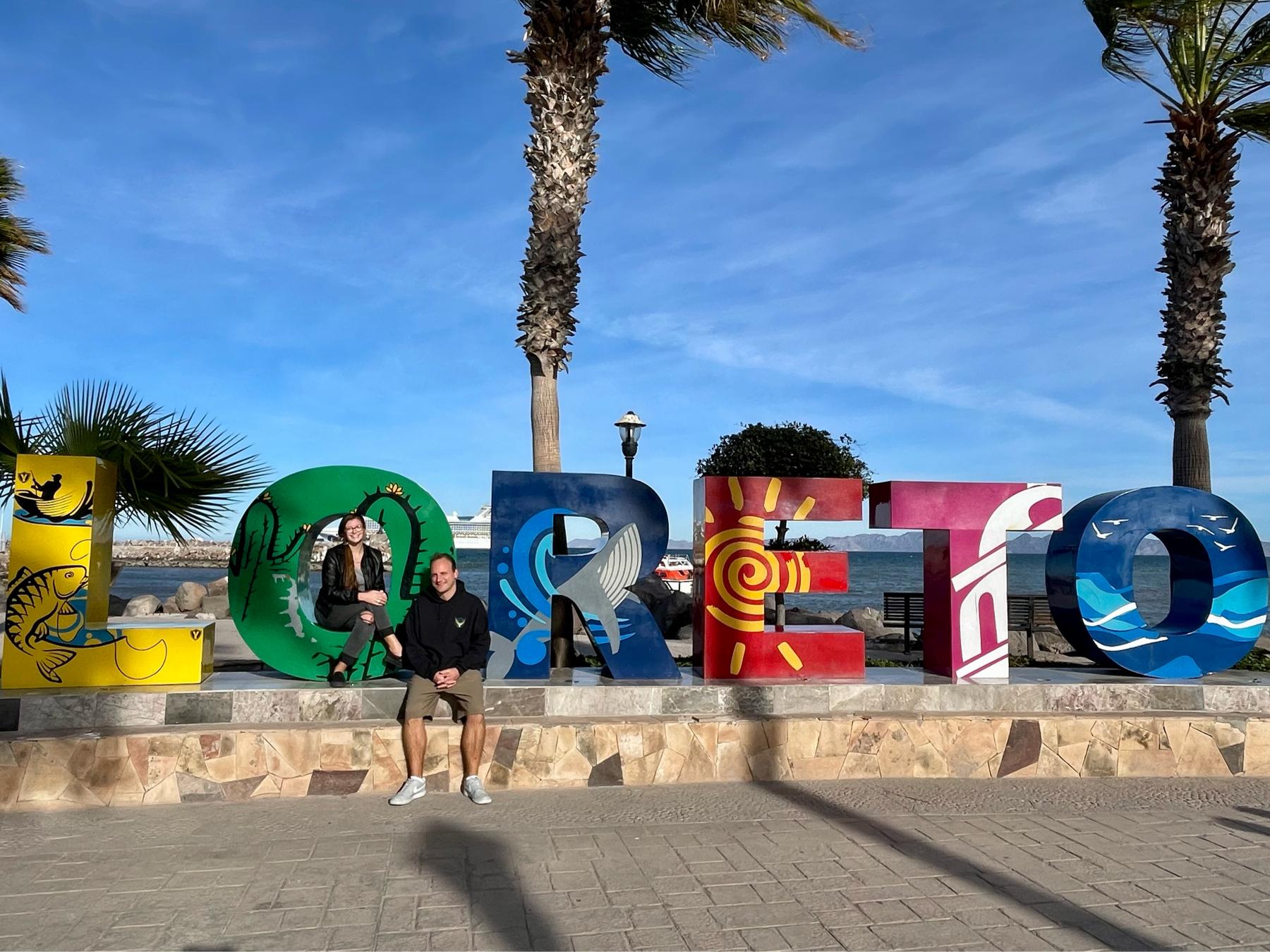 The Wedding Website of Jessie Rose Devries and Anthony Eckert