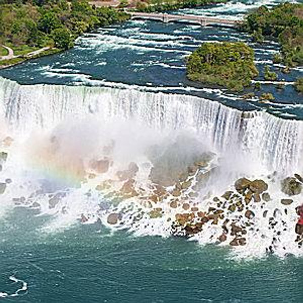 Niagara Falls Honeymoon Trip