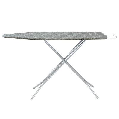 Retractable 4-Leg Ironing Board