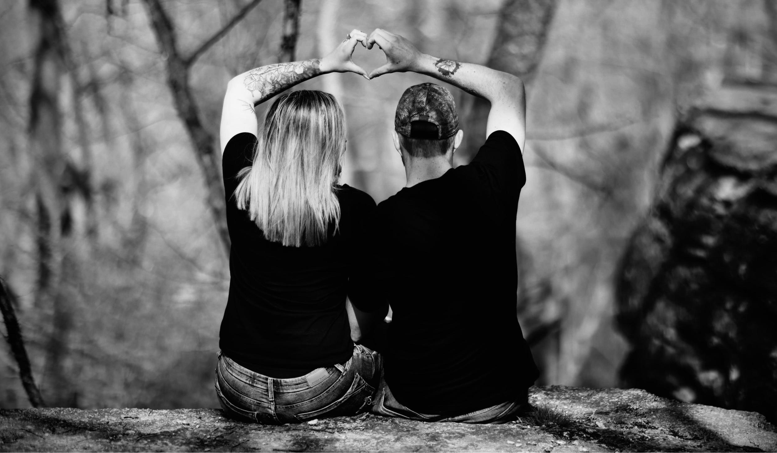 The Wedding Website of Amanda Barlow and Cody Saville