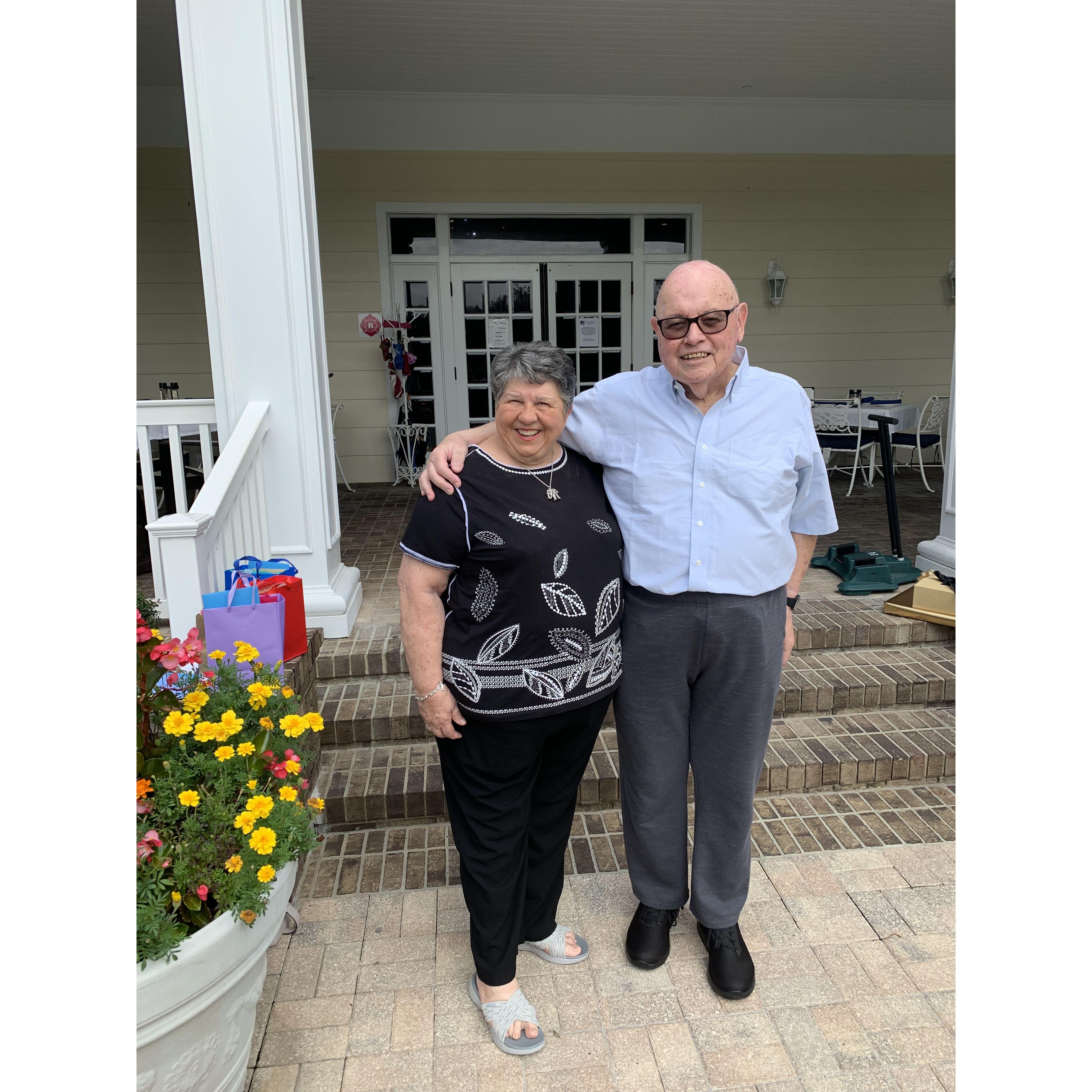 Christine and Frank (Claire's parents)
