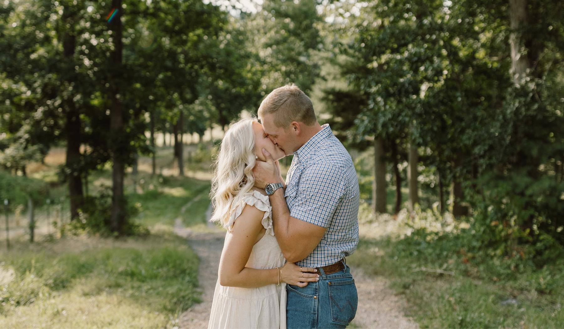 The Wedding Website of Madalyn Erika Messier and Tyler Hart Swisher