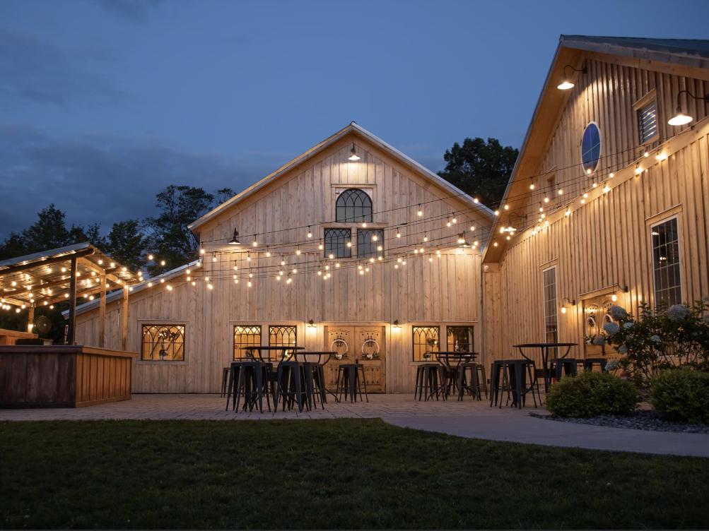 The Wedding Website of Bobbi-Jean Bryden and Eddie Bednarczyk
