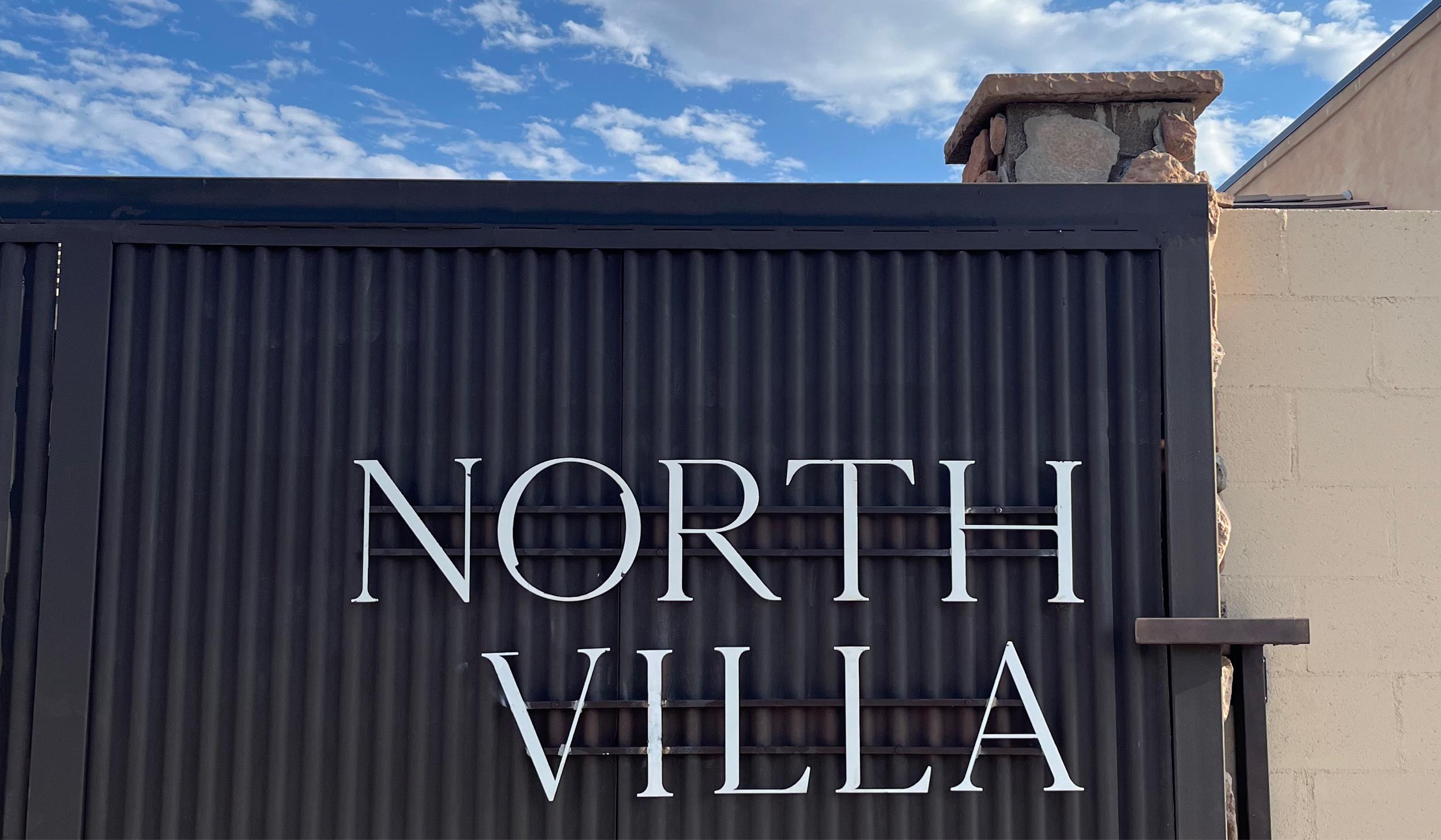 The Wedding Website of Marquivas Ferguson and Ameenah Graham