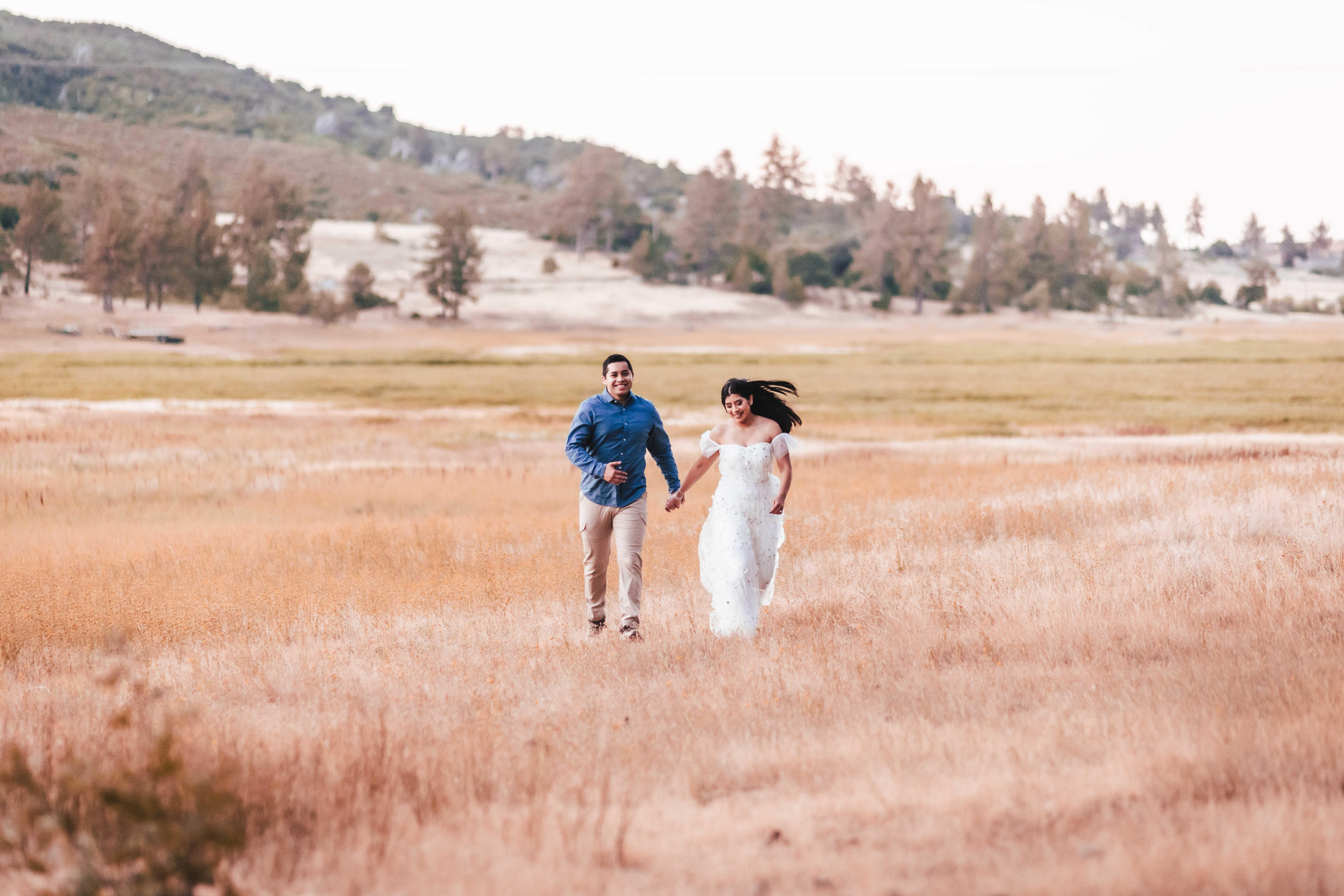 The Wedding Website of Alejandro Perez and Rossana Reyes