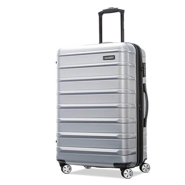 Samsonite Omni 2 Hardside Expandable Luggage with Spinner Wheels, Artic Silver, Checked-Medium 24-Inch