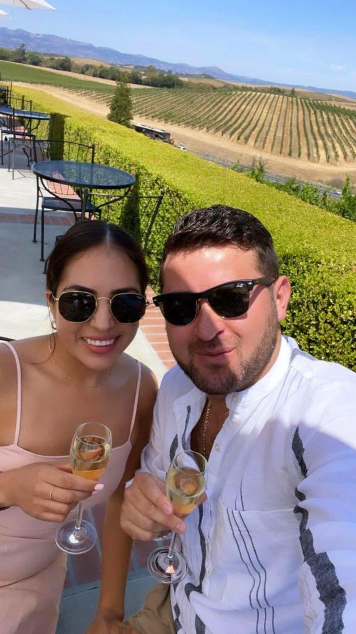 The Wedding Website of Veronica Gomez and Alex Brito