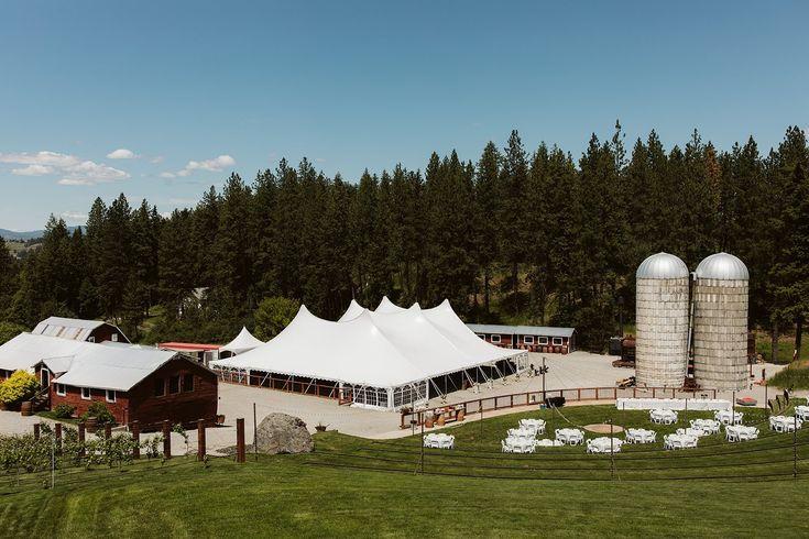 The Wedding Website of Brianna Hunting and Macoy Goulet