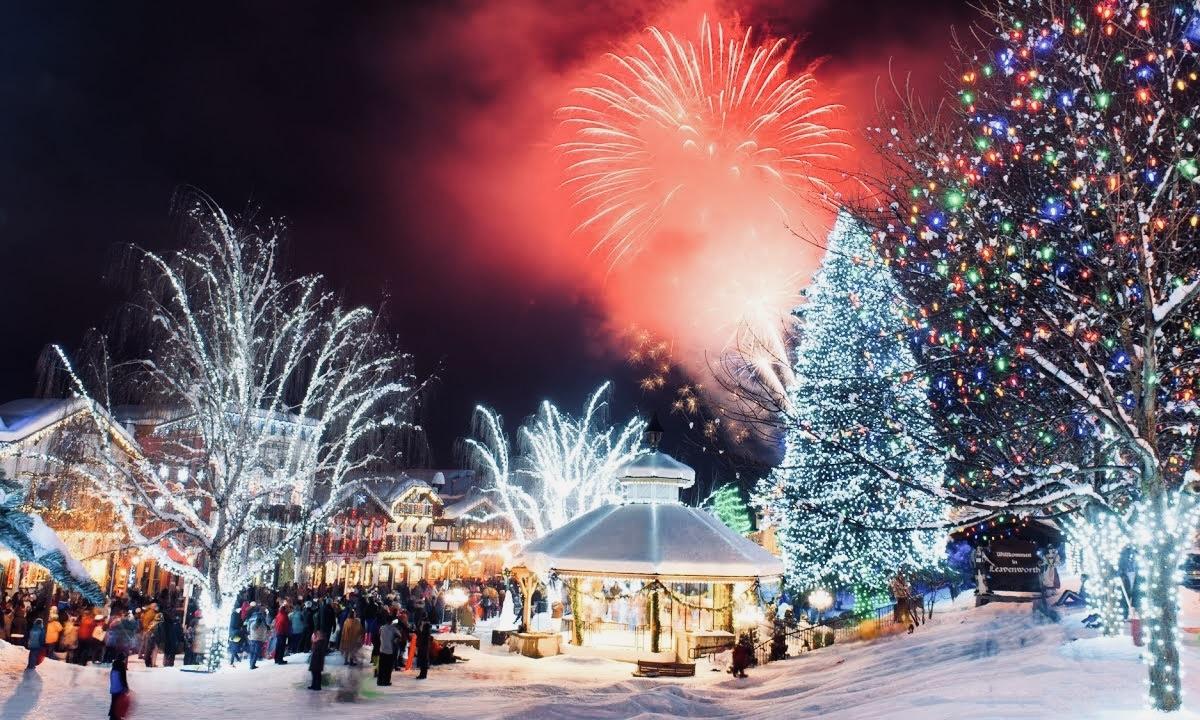 The Wedding Website of Elena Edington and Paul Campbell