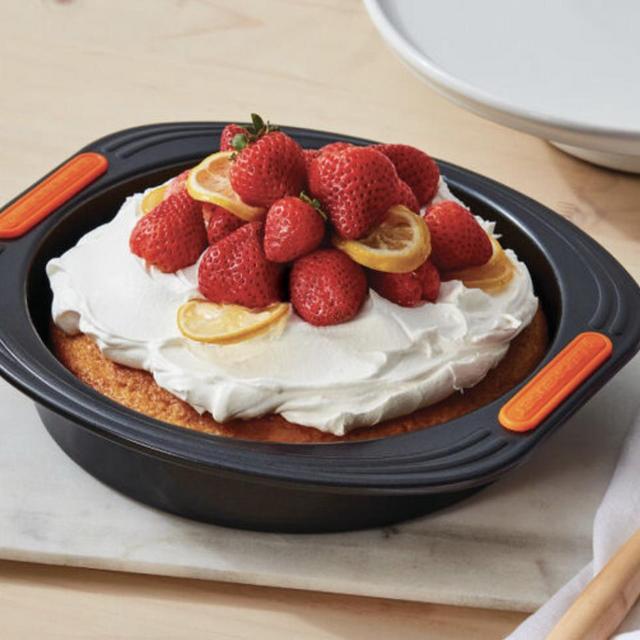Round Cake Pan
