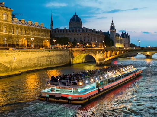 Dinner Cruise on the Seine