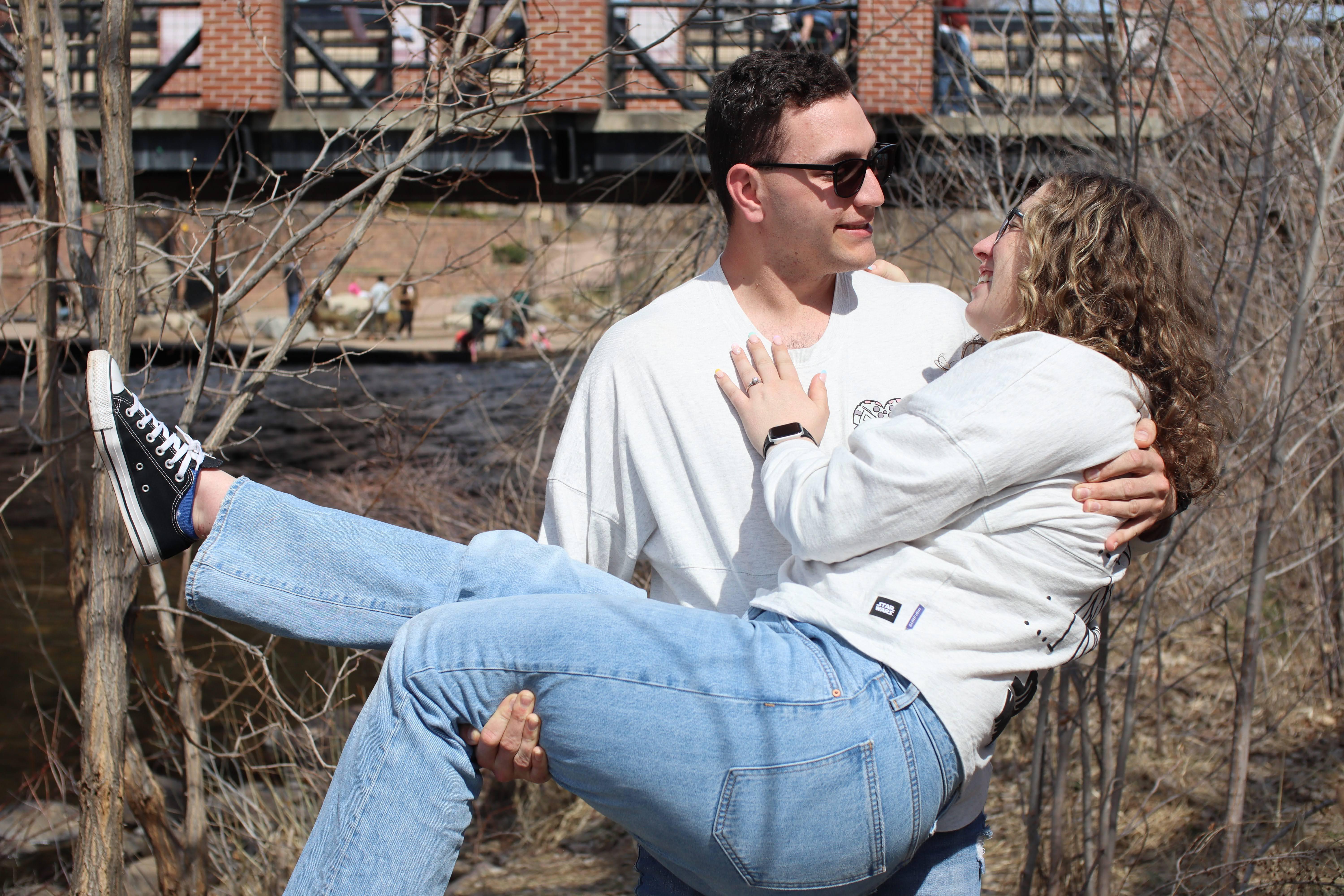 The Wedding Website of Clare Weisiger and Zachary Parone