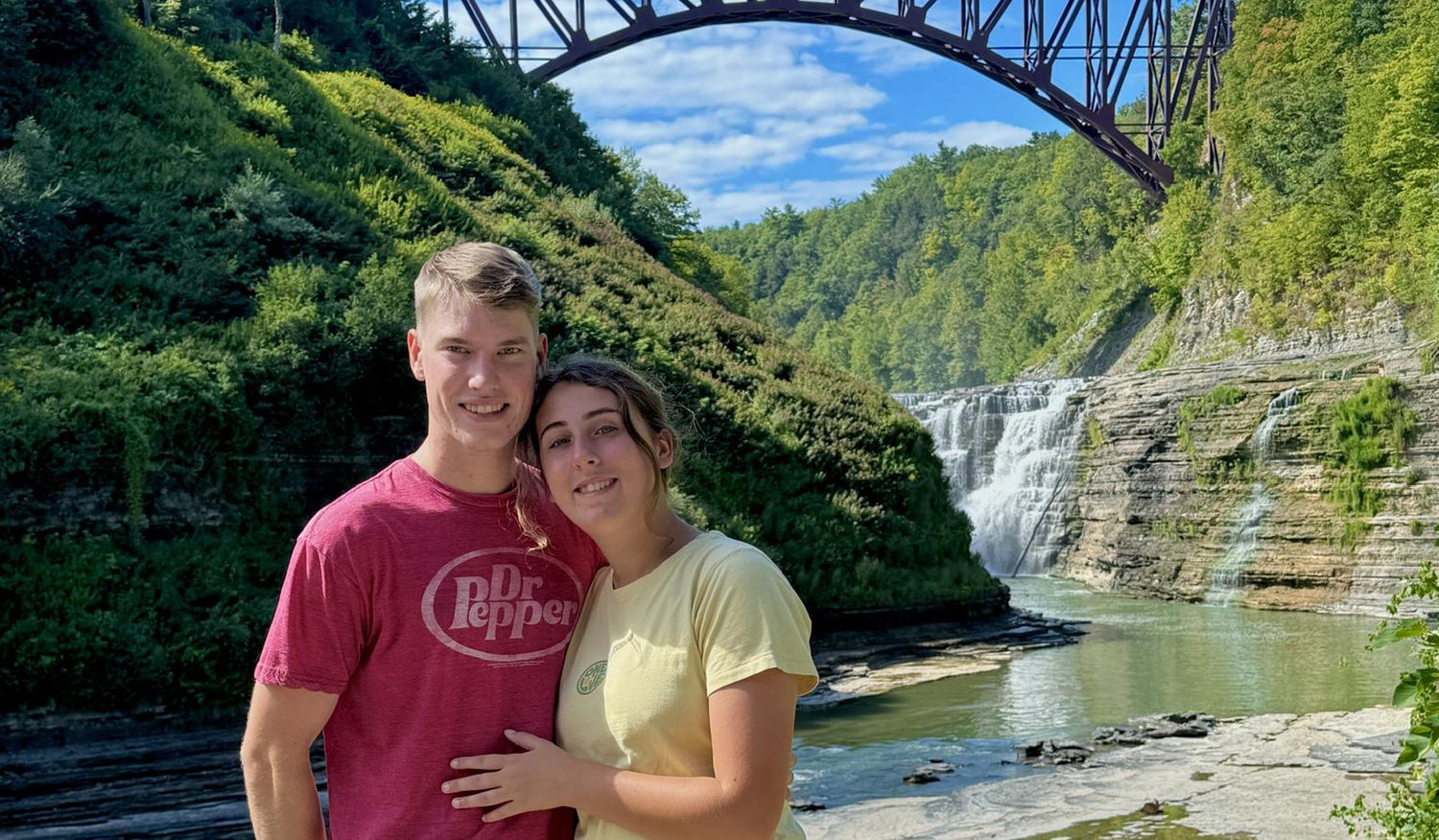 The Wedding Website of Elise Duncan and Eli Barker