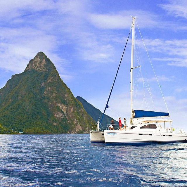 Honeymoon- Boat tour
