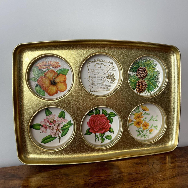 Vintage Minnesota Souvenir Serving Tray - Gold Metal with Flower Designs | Mid-Century Kitchenware | Retro Home Accessories | Unique Gift